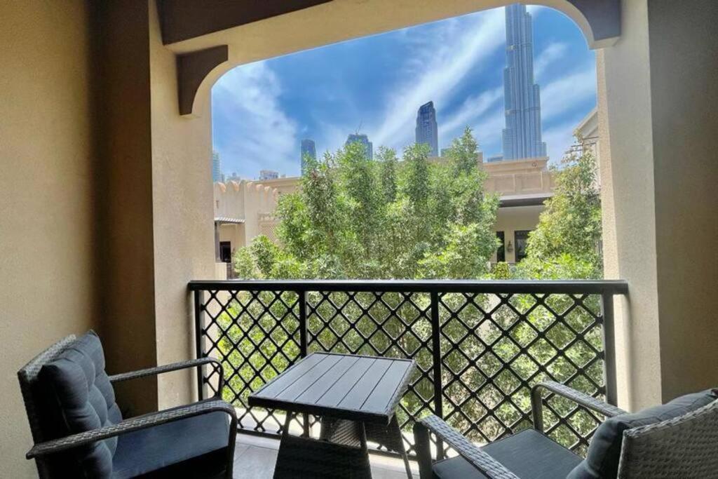 Lux Burj Views -Boulevard -Prime Location Downtown ドバイ エクステリア 写真